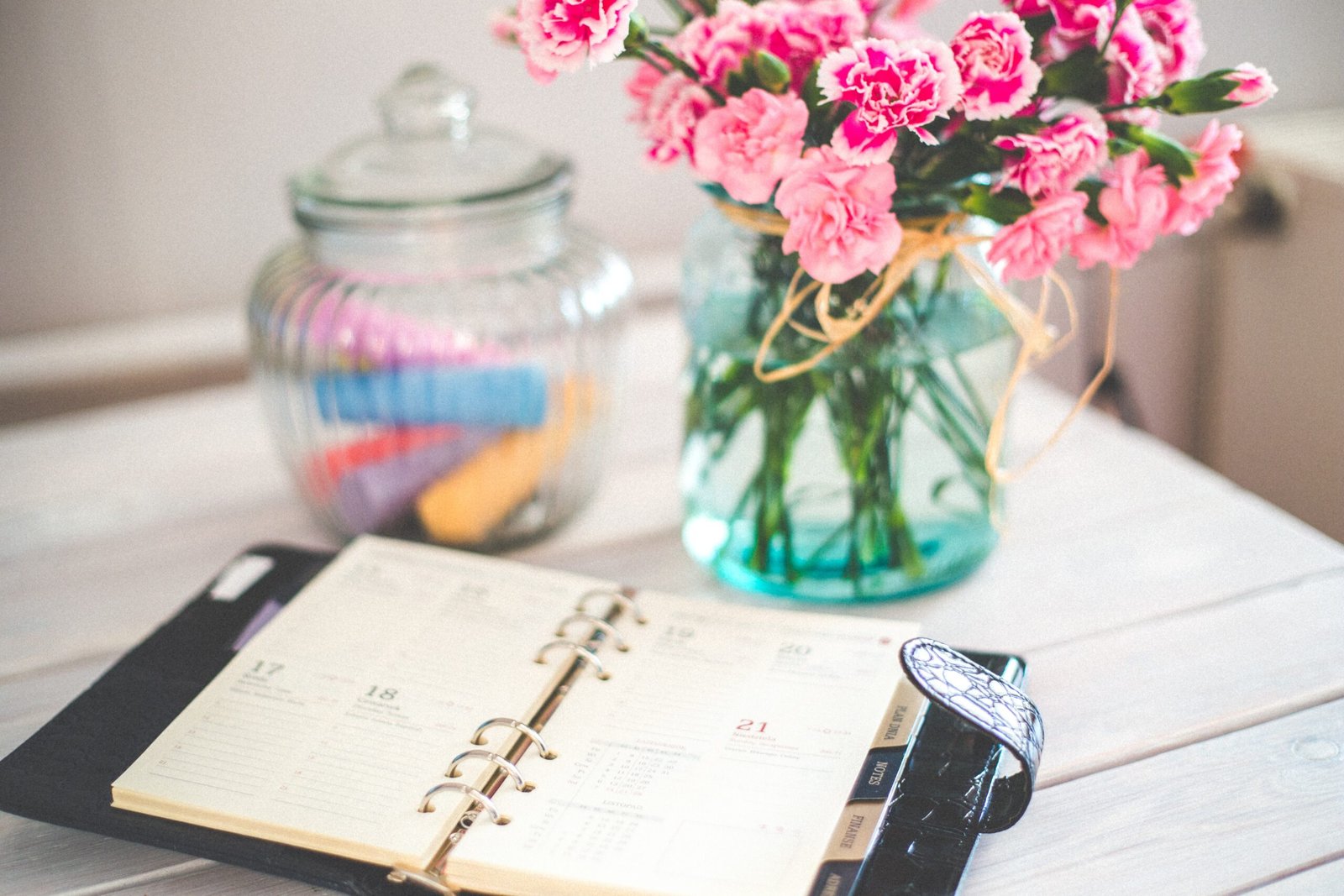 Open planner used to organise a seven-day return-to-work plan